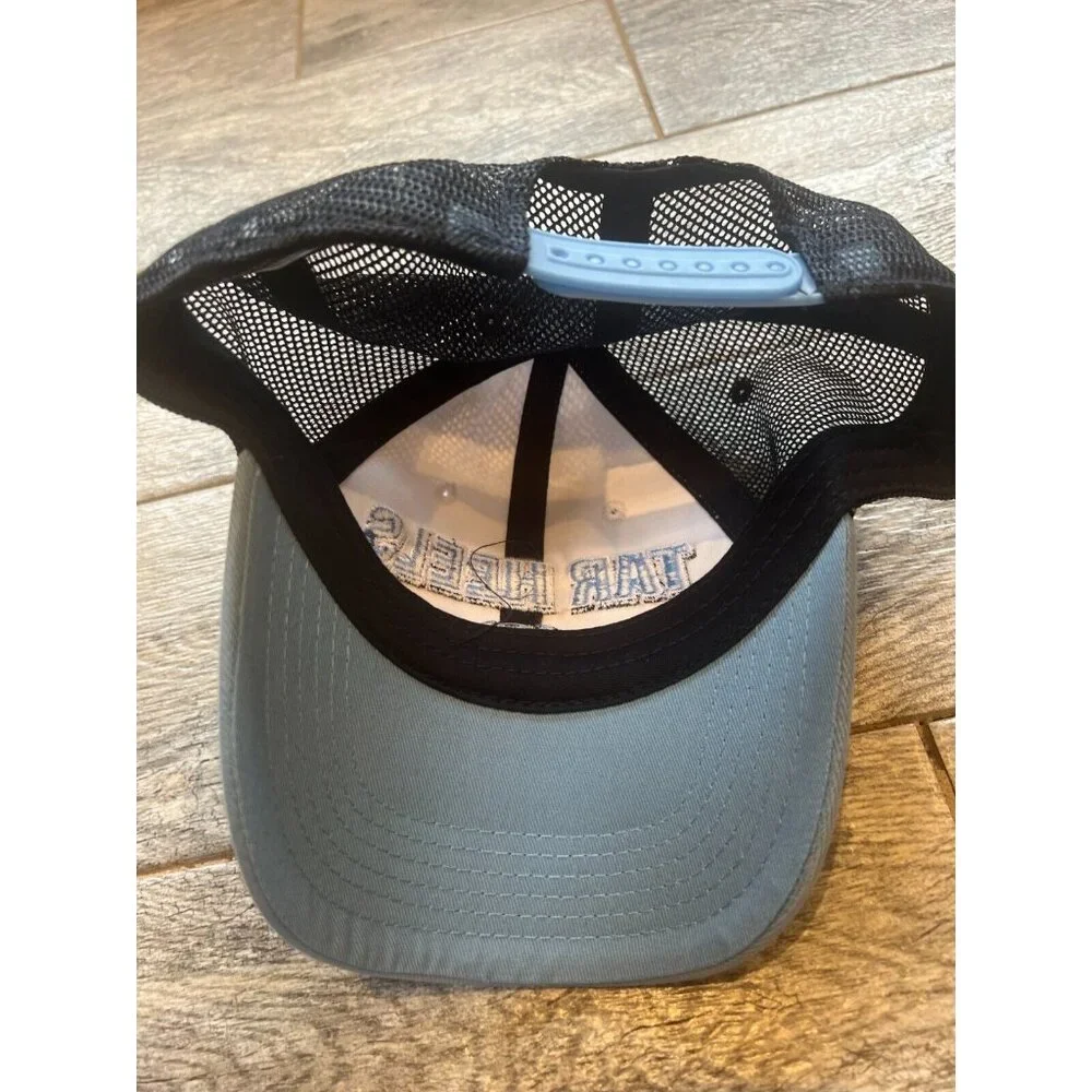 NWOT Capitvating‎ Headgear NC Tar Heels North Carolina Cap UNC Mesh snapback Hat